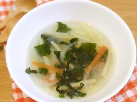 野菜たっぷり♡簡単中華スープ